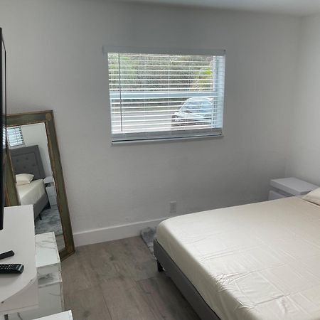 Cozy New Renovated Apartment Fort Lauderdale Exterior photo